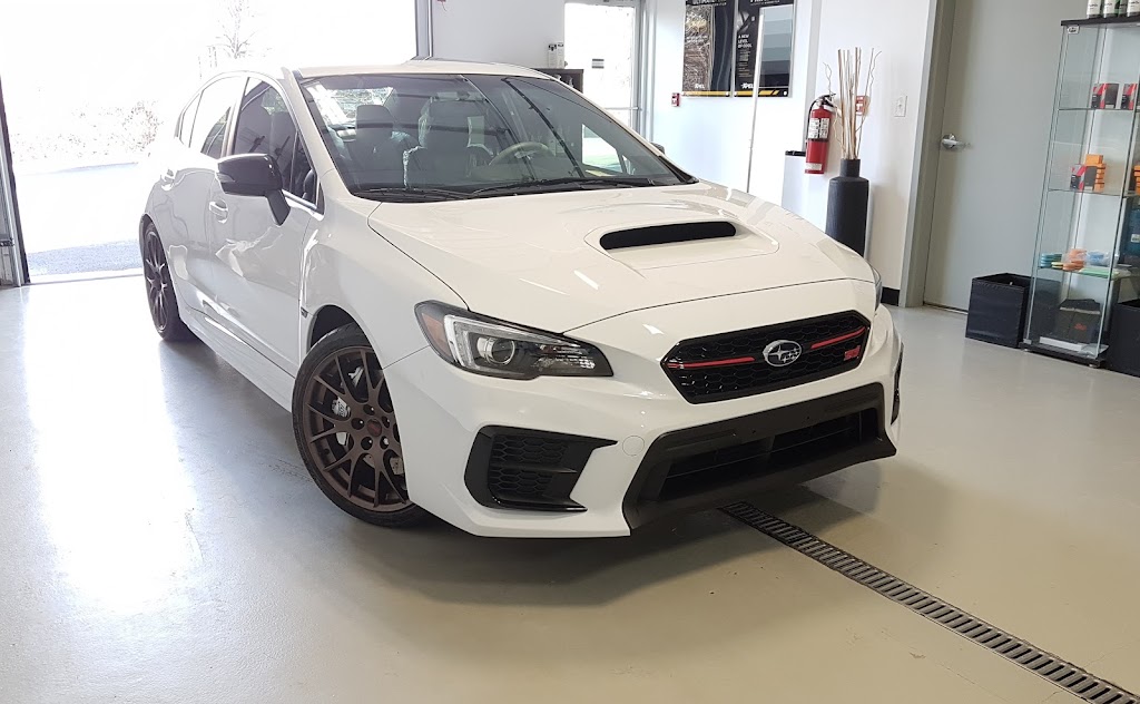 Upper Class Detailing | 65 Denzil Doyle Ct Unit 110, Kanata, ON K2M 2G8, Canada | Phone: (613) 512-1064