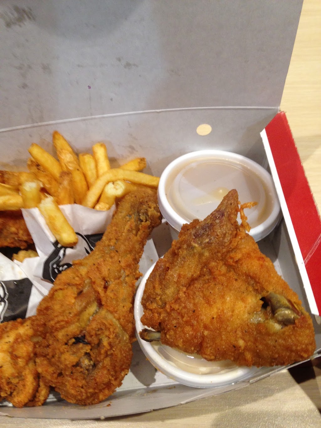 KFC | 9455 Mississauga Rd, Brampton, ON L6X 0Z8, Canada | Phone: (905) 453-8118