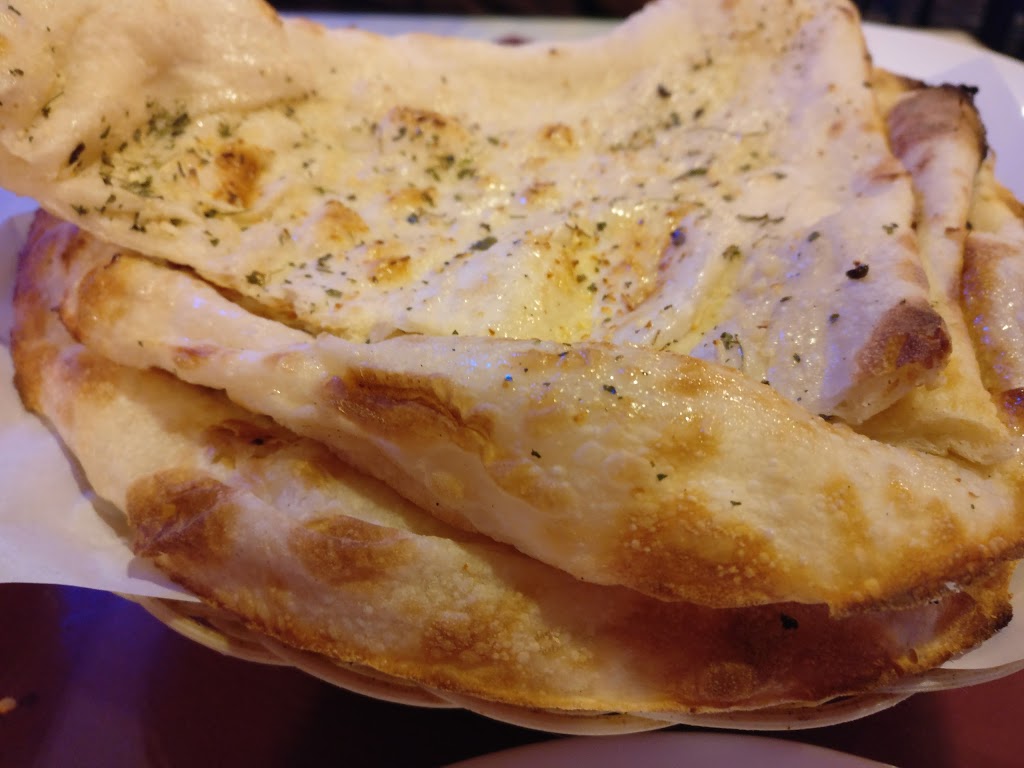 Tandoori Palace | 2102 Glenmore Trail, Calgary, AB T2C 2E6, Canada | Phone: (403) 720-6669