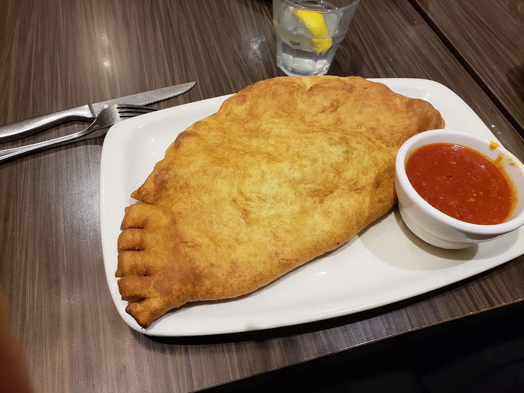 Abruzzo Pizza | 9010 Yonge St, Richmond Hill, ON L4C 6Z8, Canada | Phone: (905) 881-8222