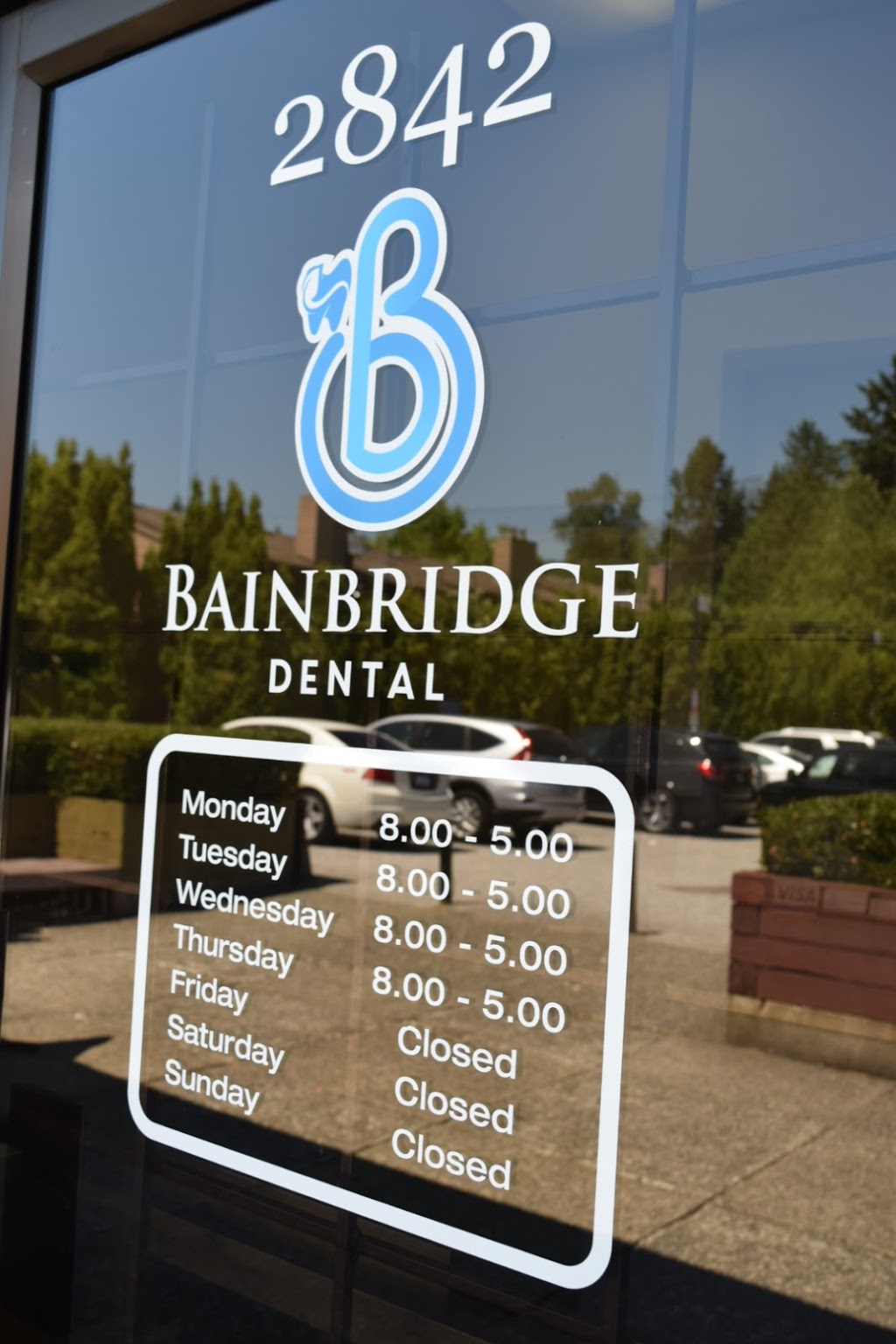 Bainbridge Dental Clinic | 2842 Bainbridge Ave, Burnaby, BC V5A 3W7, Canada | Phone: (604) 420-2545