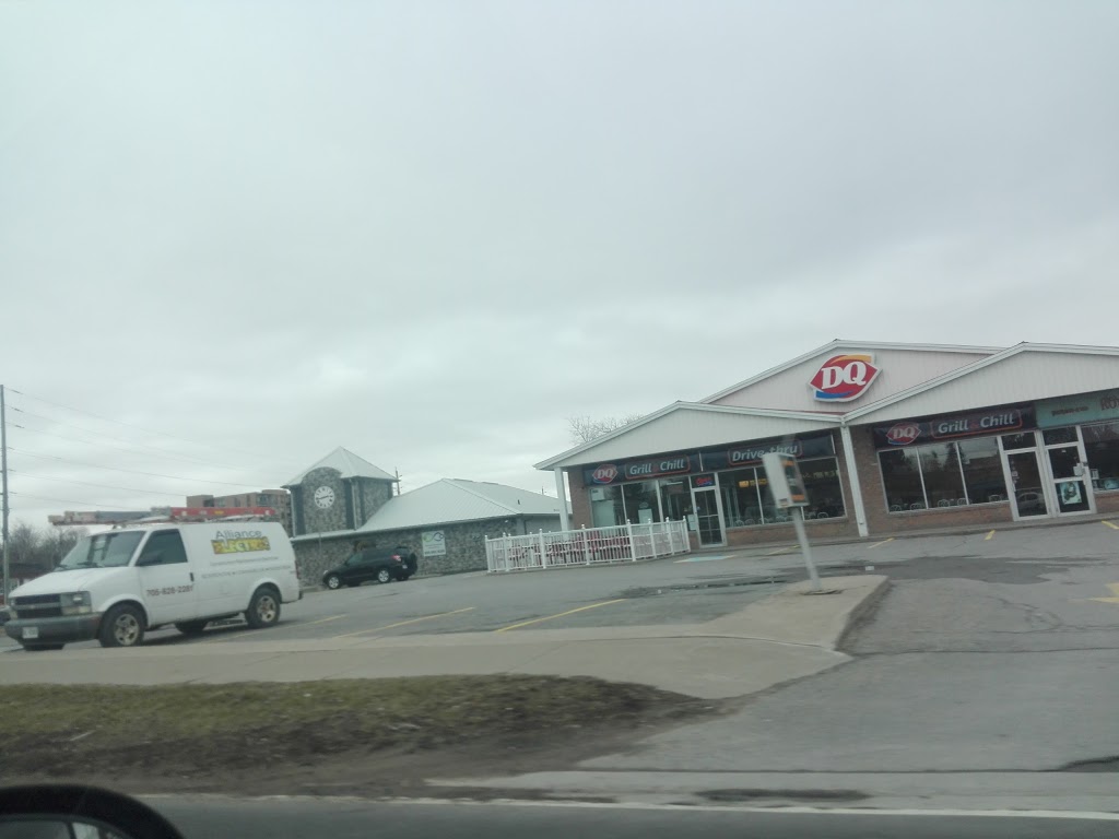 Dairy Queen Grill & Chill 1881 Scugog St, Port Perry, ON L9L 1H9, Canada