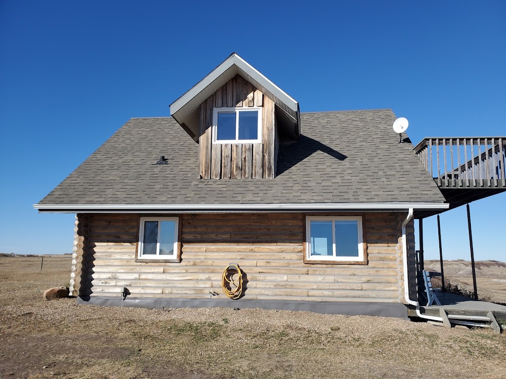 Cabin on the Coulee Farm | NE-14-37-13-W4, Castor, AB T0C 0X0, Canada | Phone: (587) 876-3121