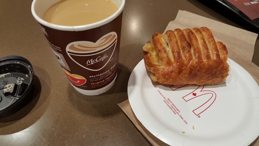McDonalds | 1205 Fanshawe Park Rd W, London, ON N6G 0R9, Canada | Phone: (519) 471-7122