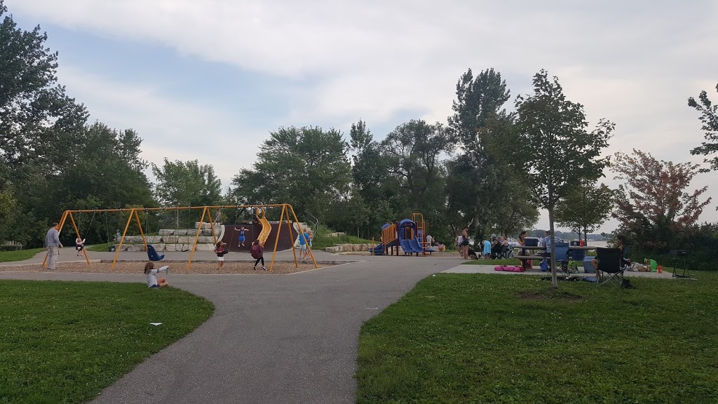 Claredon Beach Park | Keswick, ON L4P 1N1, Canada