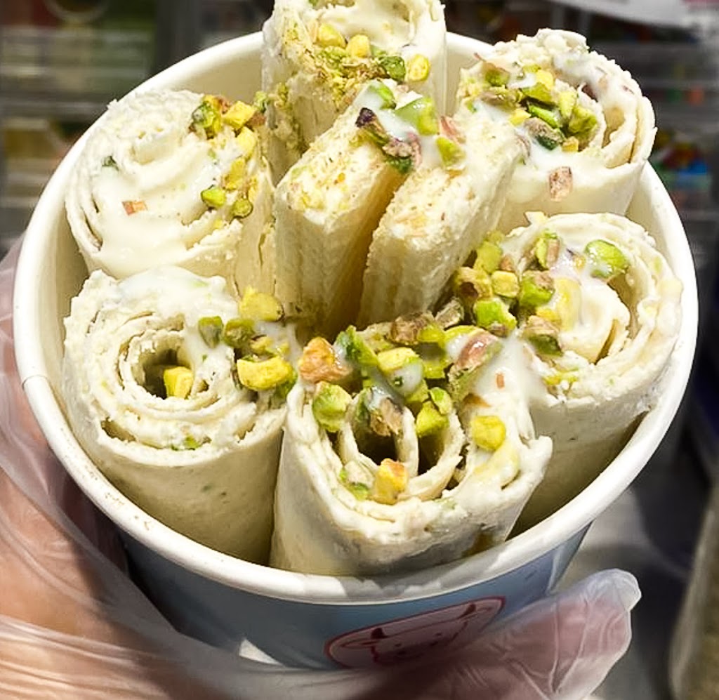 RollyPollyCow | 10920 Goreway Dr, Brampton, ON L6P 4N4, Canada | Phone: (905) 970-1177