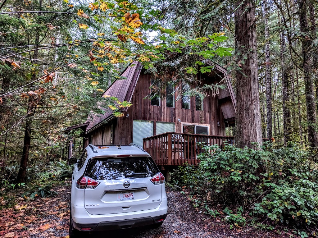 Canyon Creek Chalets, LLC | 7474 Miller Way, Deming, WA 98244, USA | Phone: (360) 599-9574