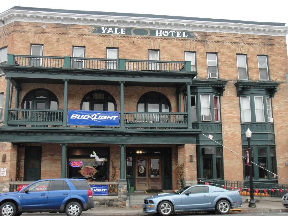 Yale Hotel | 119 S Main St, Yale, MI 48097, USA | Phone: (810) 387-2710