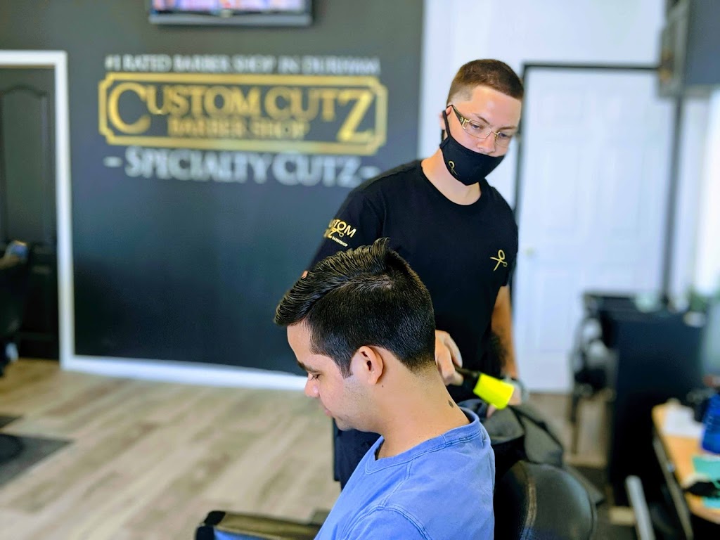 Custom Cutz Barbershop Whitby | 185 Thickson Rd Unit 6, Whitby, ON L1N 6T9, Canada | Phone: (905) 240-6677
