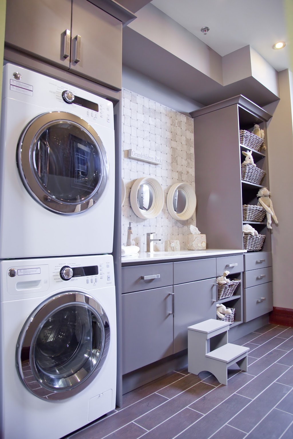Design Studio | 155 Washburn Dr, Kitchener, ON N2R 1S1, Canada | Phone: (519) 570-4211
