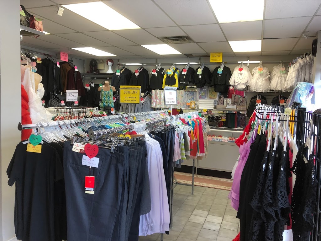 Famous Fashion Boutique Inc | 707 Kennedy Rd #102, Scarborough, ON M1K 2C1, Canada | Phone: (647) 367-1860