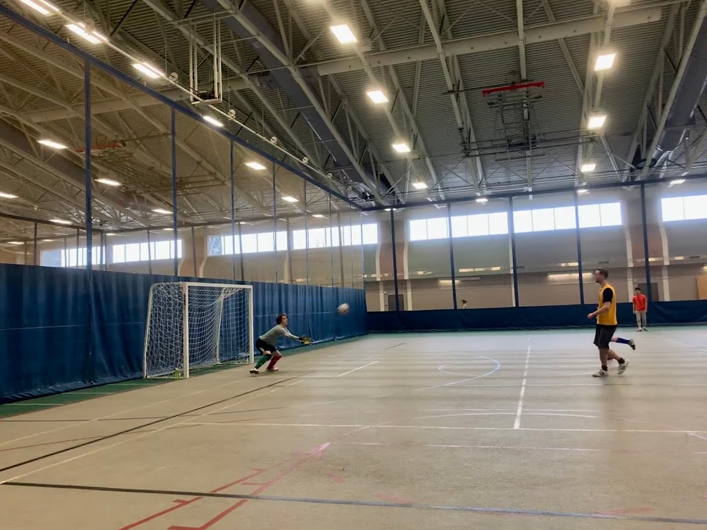 Tomlinson Fieldhouse | 475 Av. des Pins, Montréal, QC H2W 1S4, Canada | Phone: (514) 398-7000