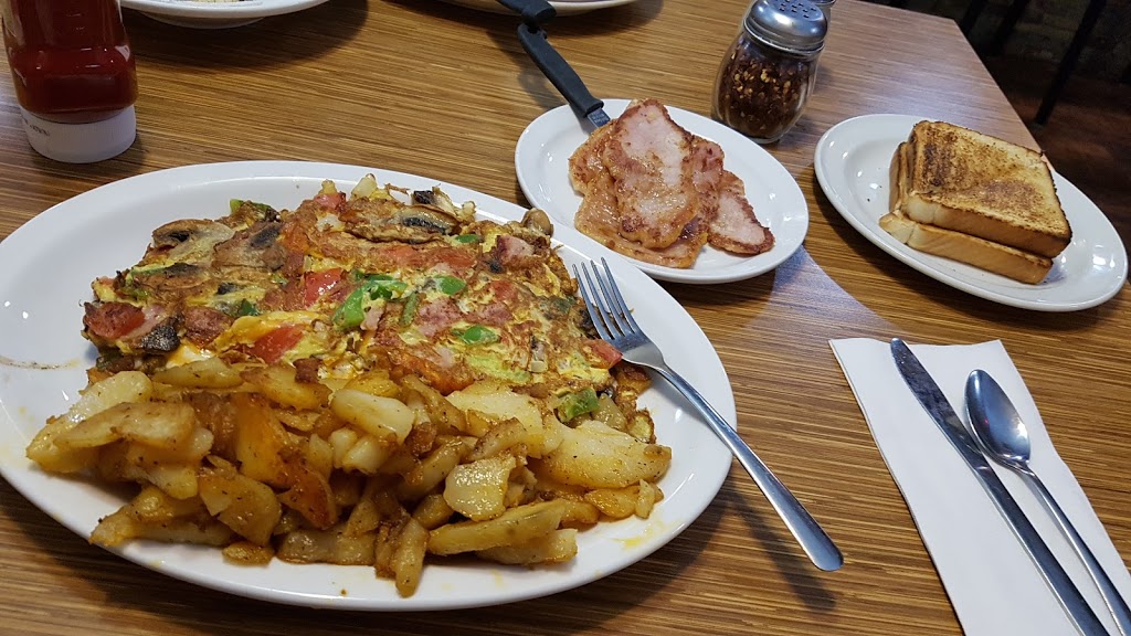 Country Boy Family Restaurant | 5 Manitou Dr, Kitchener, ON N2C 2J6, Canada | Phone: (519) 893-2120