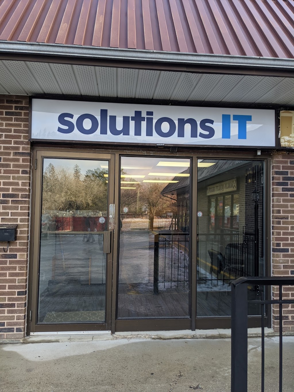 SolutionsIT Winnipeg | 4-5606 Roblin Blvd, Winnipeg, MB R3R 0H2, Canada | Phone: (866) 325-7536
