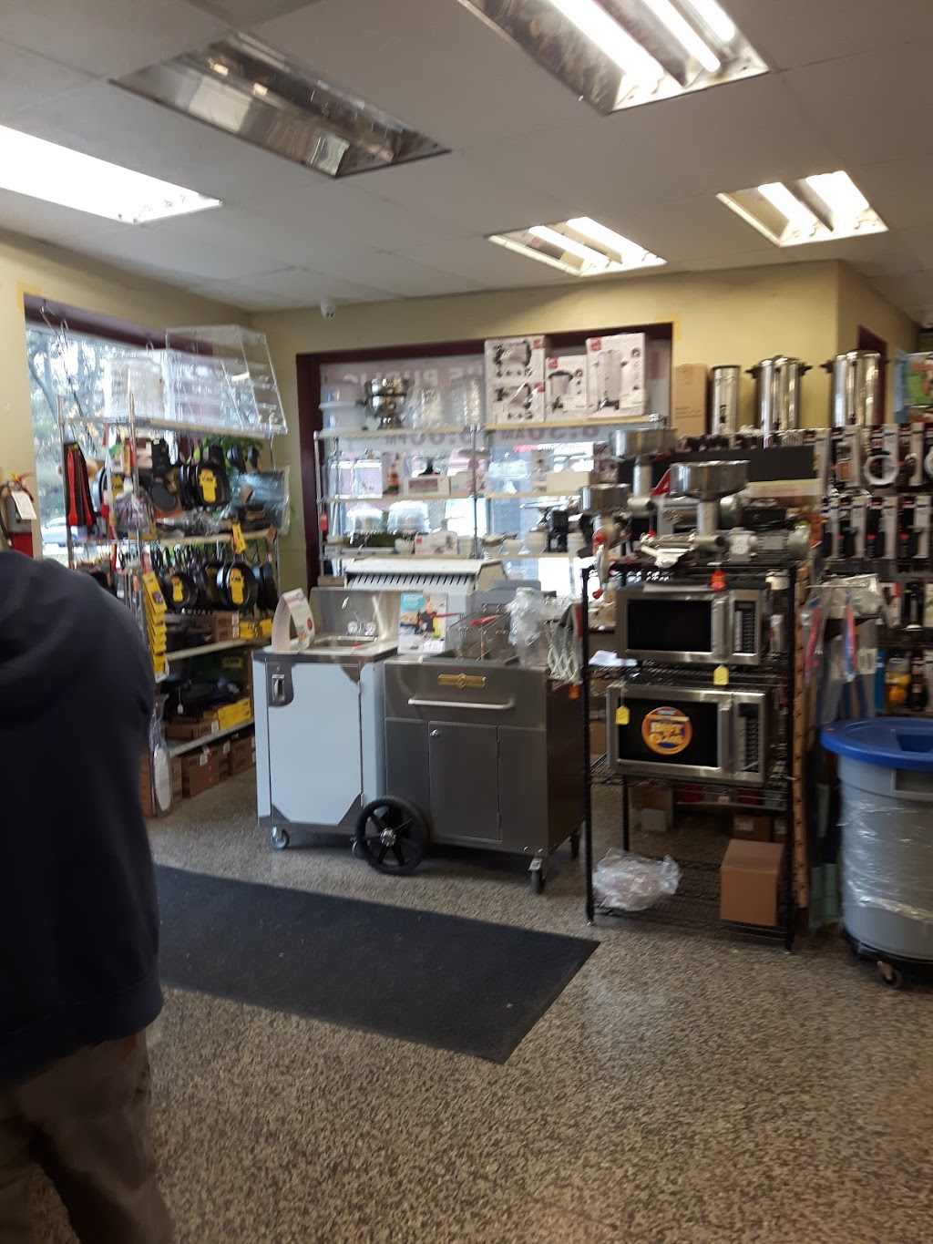 Chris Store Fixtures | 351 James St N, Hamilton, ON L8L 1H4, Canada | Phone: (905) 523-5250
