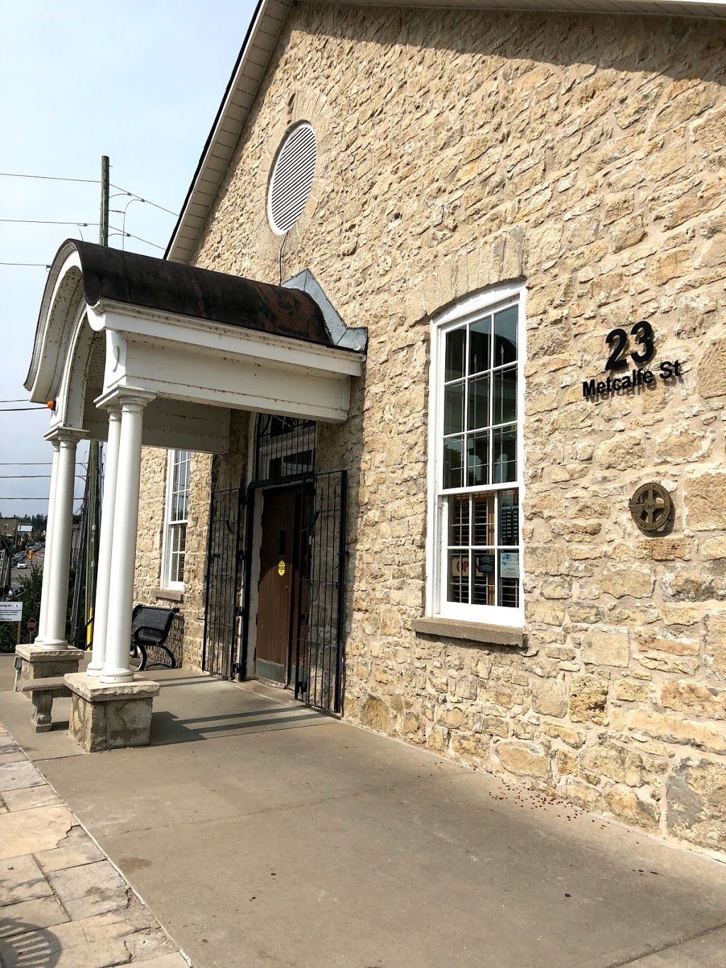 LCBO | 23 Metcalfe St, Elora, ON N0B 1S0, Canada | Phone: (519) 846-0141