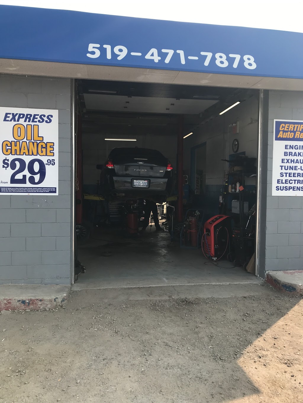 London Lube | 1446 Fanshawe Park Rd W, London, ON N6H 5M6, Canada | Phone: (519) 471-7878