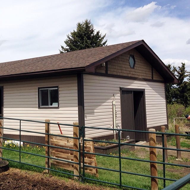Rockyview Roofing | 1700 Varsity Estates Dr NW, Calgary, AB T3B 2W9, Canada | Phone: (403) 919-7663