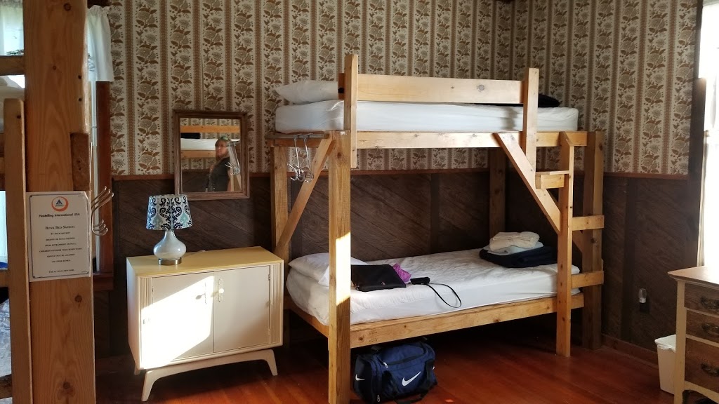 HI-Tibbets Point Lighthouse Hostel | 33439 County Rd 6, Cape Vincent, NY 13618, USA | Phone: (315) 654-3450