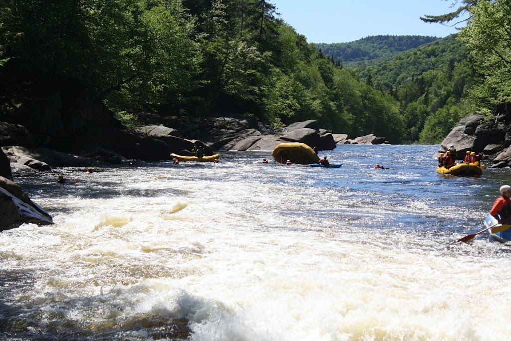 Rafting Jacques-Cartier | 978 Rue Jacques Cartier N, Stoneham-et-Tewkesbury, QC G3C 1X8, Canada | Phone: (418) 848-4547