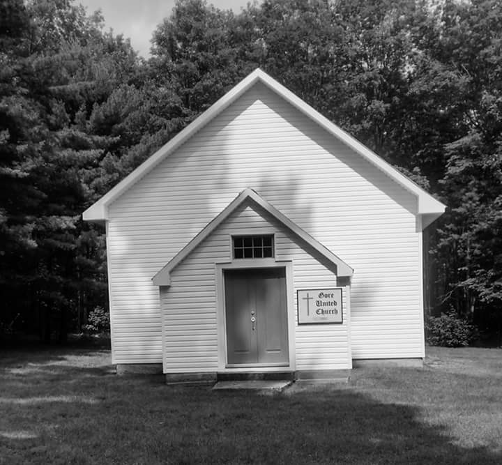 Gore United Church & Cemetary | church | 650 Montée du Gore, Thurso, QC J0X 3B0, Canada