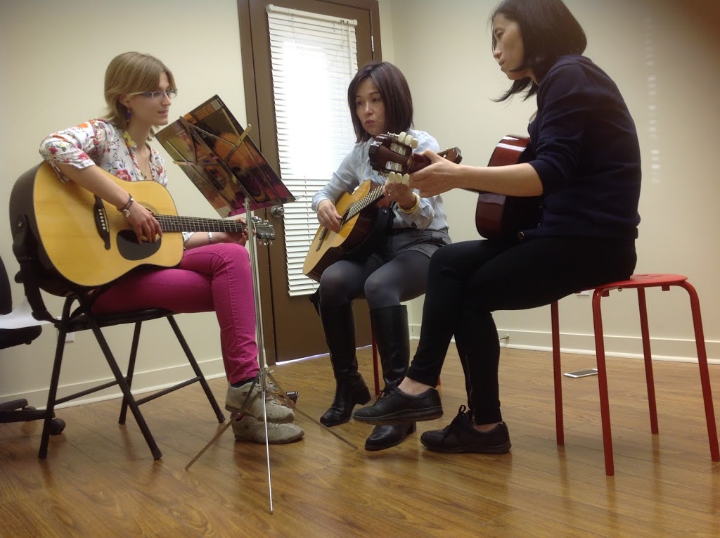 Music with Samantha | 1238 Rue Bélanger, Montréal, QC H2S 1H8, Canada | Phone: (438) 501-5593