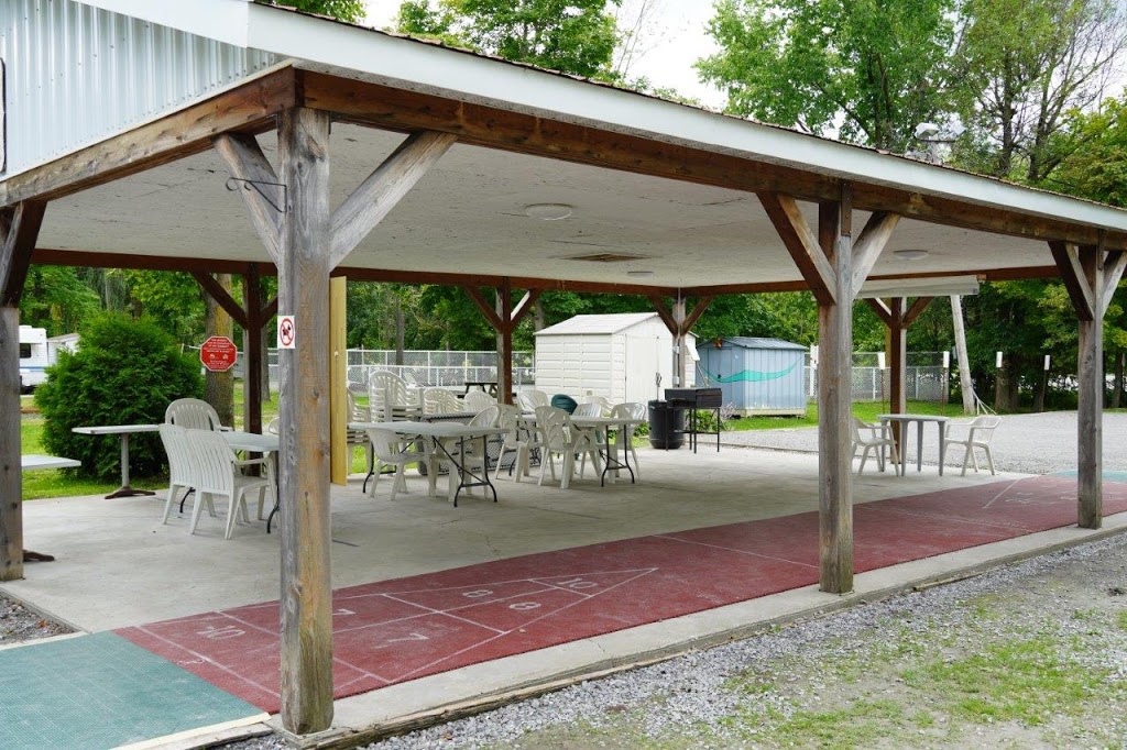 Camping Du Vieux Foyer | 105 Chemin de Saint-Dominique, Saint-Pie, QC J0H 1W0, Canada | Phone: (450) 772-5177