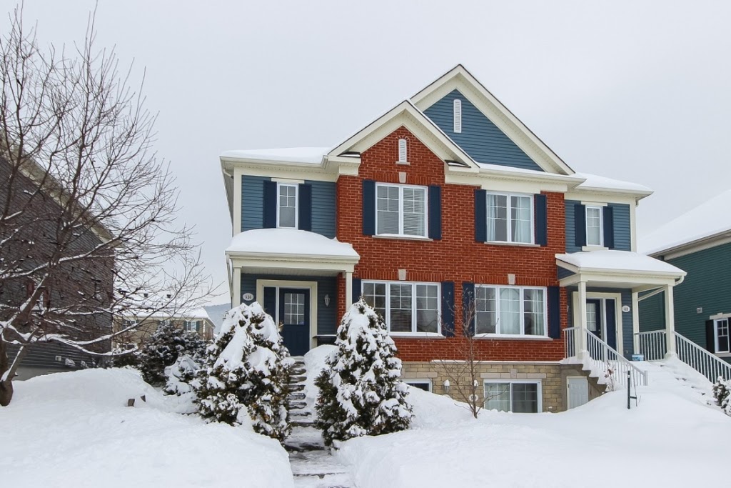 Sylvie Ducharme Courtier immobilier Remax Extra | 255 Rue Guillaume Cheval, Mont-Saint-Hilaire, QC J3H 6H9, Canada | Phone: (514) 217-8650