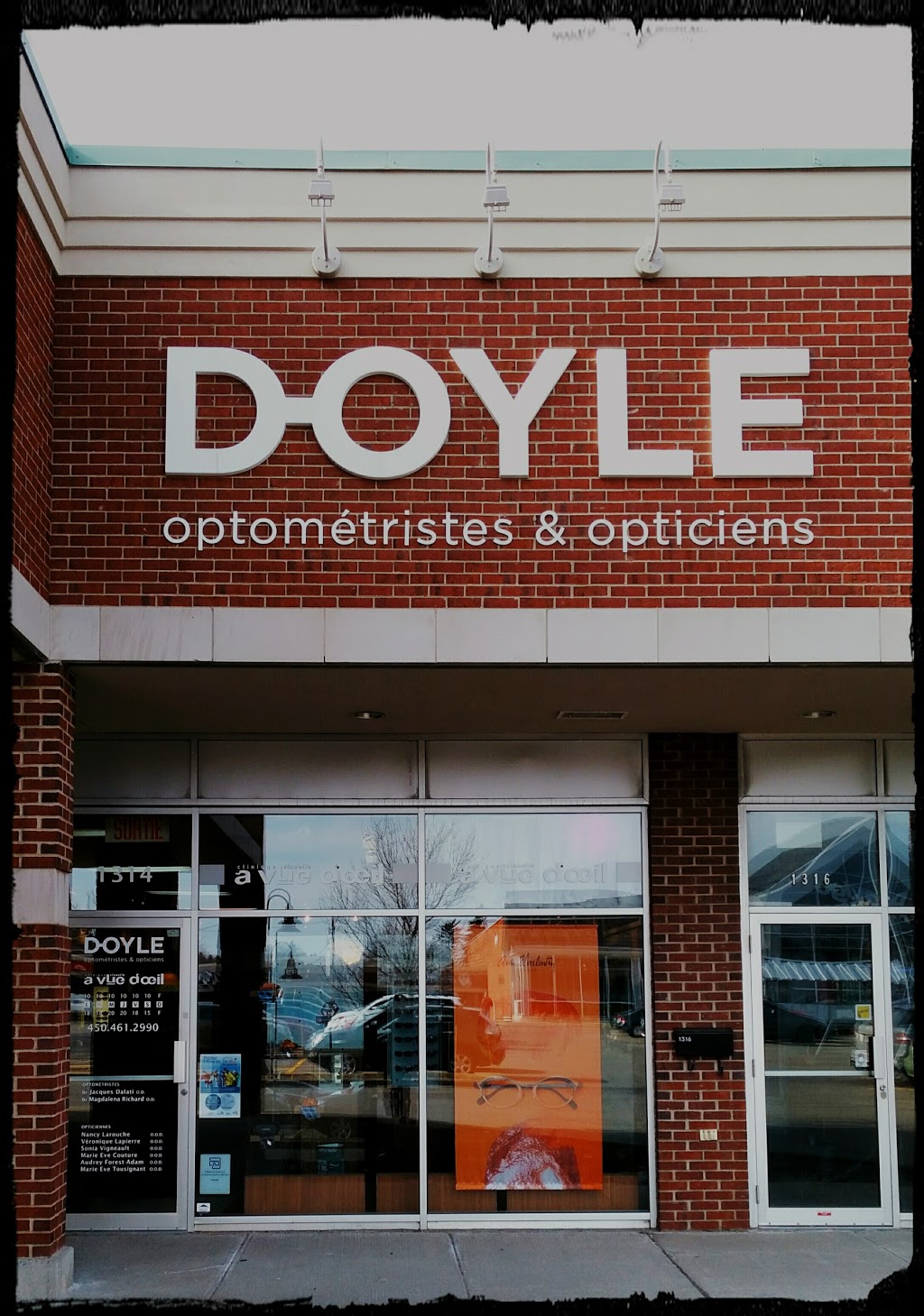 DOYLE Optométristes & Opticiens | 1314 Rue Roberval, Saint-Bruno-de-Montarville, QC J3V 5J2, Canada | Phone: (450) 461-2990