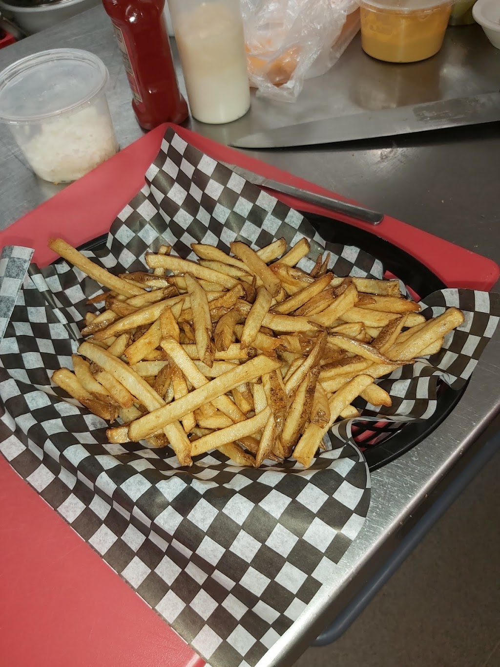 Elmwood Curling Club | 300 Brazier St, Winnipeg, MB R2L 1P3, Canada | Phone: (204) 667-5726