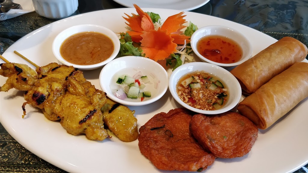 Thai Green Elephant Restaurant | 809 Craigflower Rd, Victoria, BC V9A 2W8, Canada | Phone: (778) 433-7172