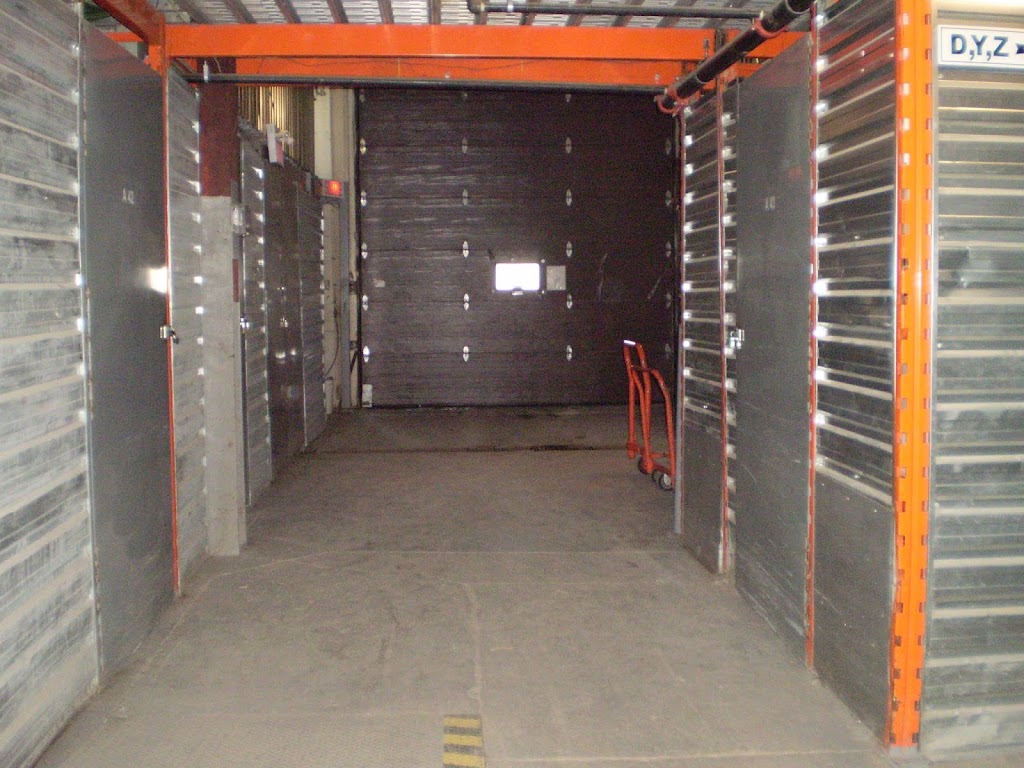 Stor-Master | 6025 Rue de Pontgravé, Montréal, QC H4K 2E7, Canada | Phone: (514) 331-9955