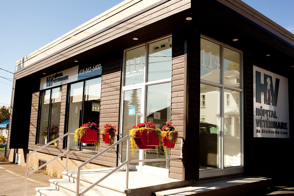 Hôpital Vétérinaire de Rivière-du-Loup | 114 Rue Fraserville, Rivière-du-Loup, QC G5R 2C1, Canada | Phone: (418) 862-6400