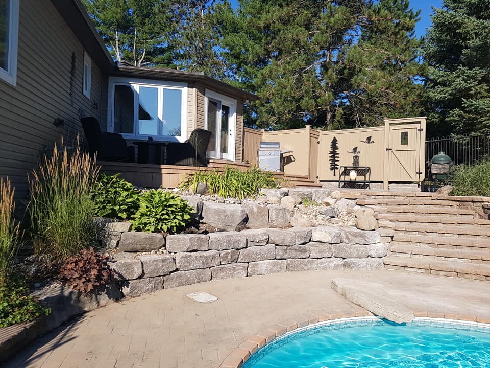 Hansen Landscaping Lawn And Gardens Ltd | 2729 Stevenage Dr, Ottawa, ON K1G 3N2, Canada | Phone: (613) 260-8175