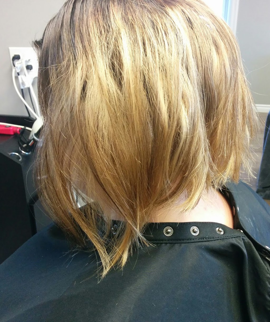 Re-Treat Day Spa & Salon | 133 Curtis St, St Thomas, ON N5P 4A5, Canada | Phone: (519) 472-8867