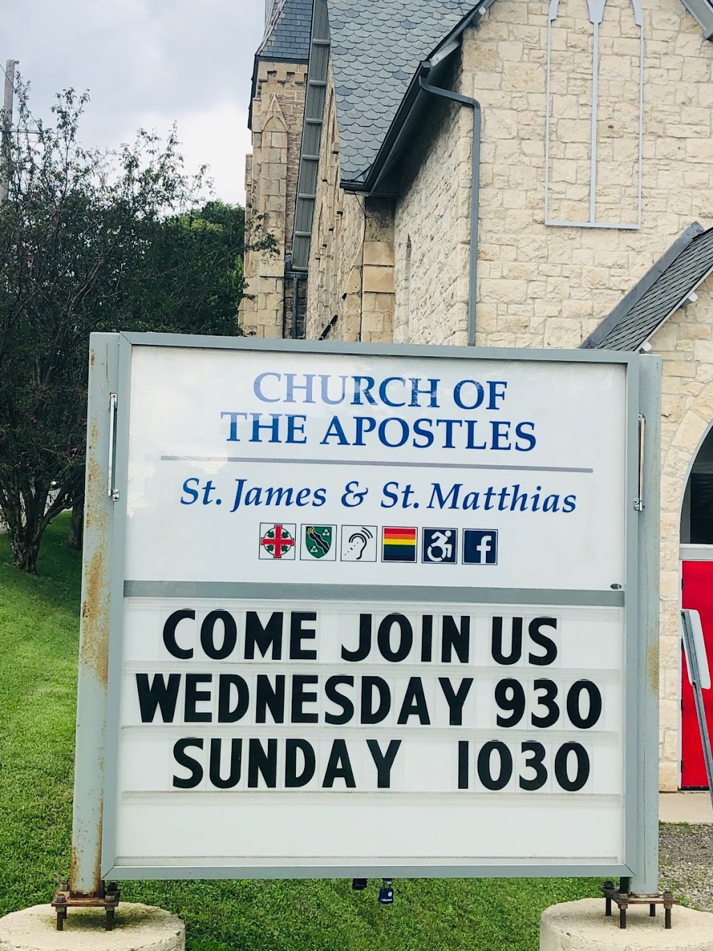 The Church of the Apostles (St. James & St. Matthias) | 86 Glasgow St N, Guelph, ON N1H 4W2, Canada | Phone: (519) 822-1061