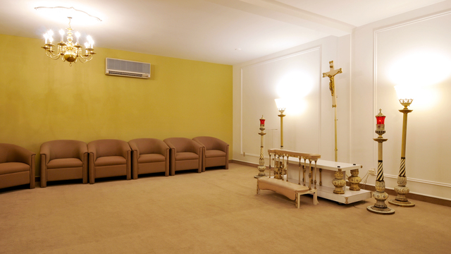Les Salons Funeraires Guay Inc. | 850 Montée Masson, Mascouche, QC J7K 2L7, Canada | Phone: (514) 871-2020
