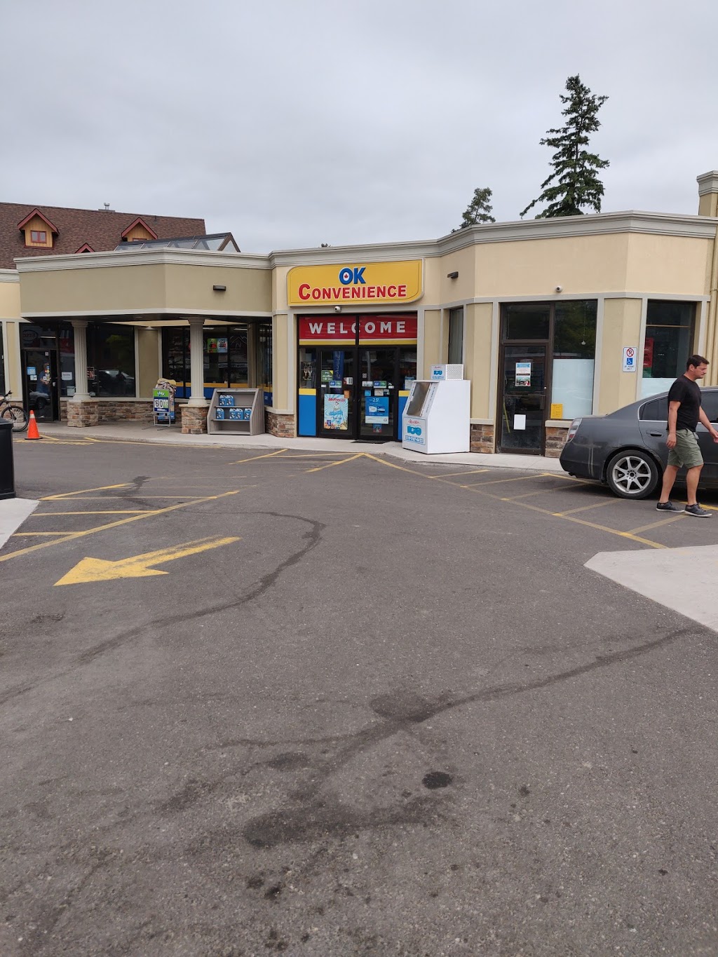 Esso | 15977 AIRPORT RD, Caledon East, ON L7C 1H9, Canada