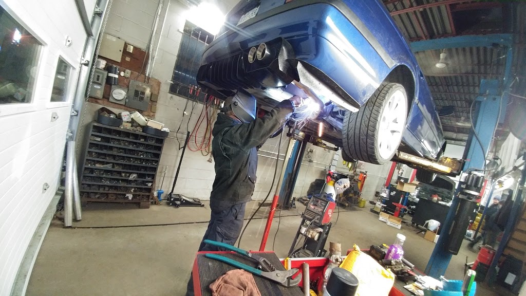 Rocket Auto Svc | 44 Algie Ave, Etobicoke, ON M8Z 5J8, Canada | Phone: (416) 503-9211