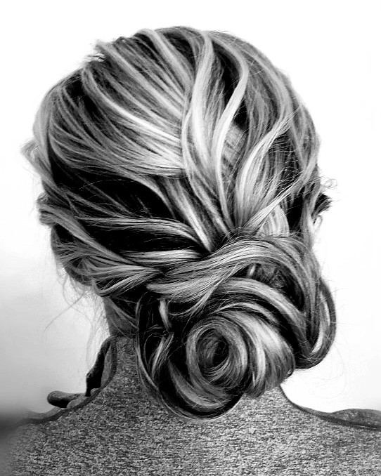 Ivana Hair Design | 1074 Raintree Ln, Mississauga, ON L5H 4A2, Canada | Phone: (647) 779-9203
