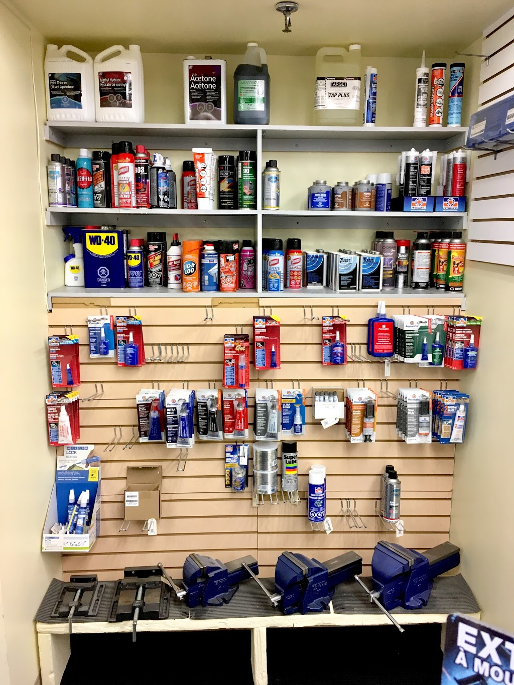Les Attaches Richard | 1409 Rue Bergar, Laval, QC H7L 4Z7, Canada | Phone: (450) 975-4554