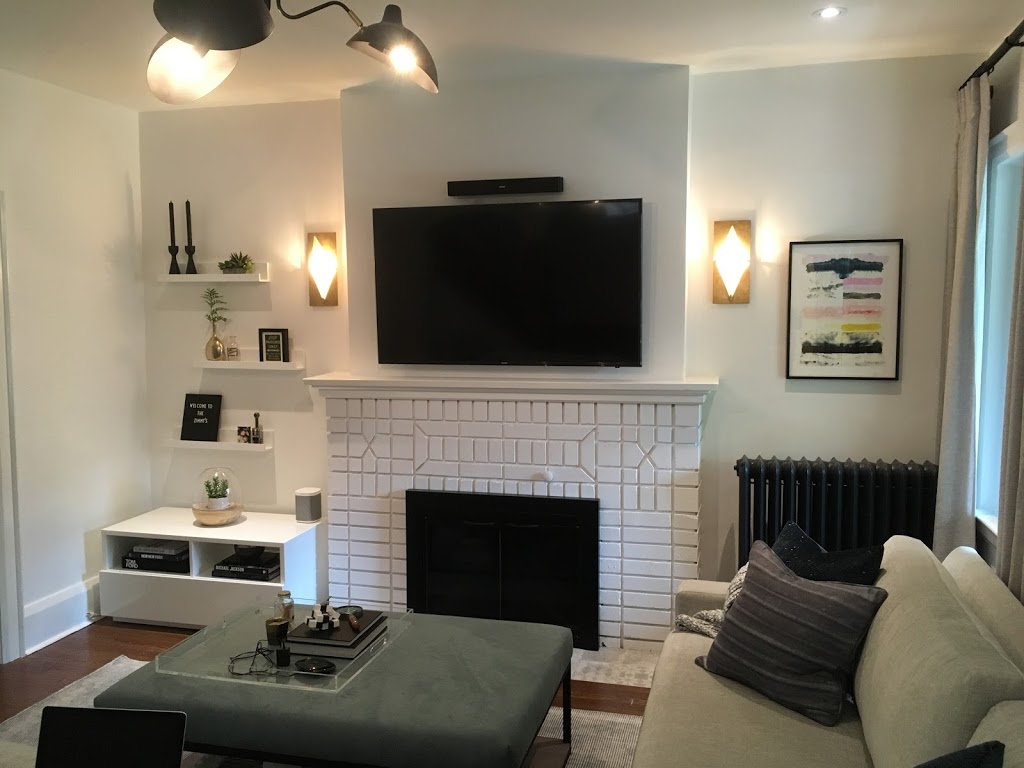 Leslievillegeek TV Installation | 265 N Service Rd, Mississauga, ON L5A 1A6, Canada | Phone: (647) 477-2280