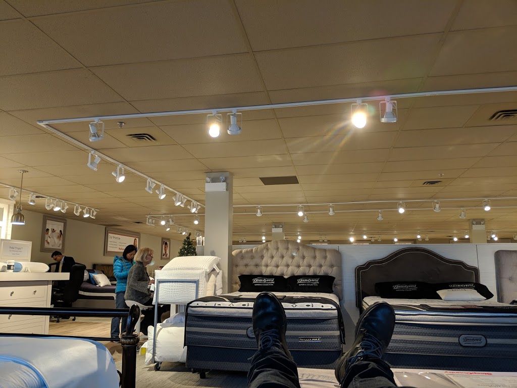 Sleep Country Canada | 776 Dundas St E, Mississauga, ON L4Y 2B6, Canada | Phone: (905) 281-8722