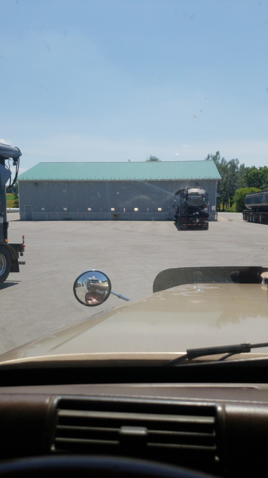 Molesworth Farm Supply Ltd. | 44743 Perth County Line 86, Listowel, ON N4W 3G6, Canada | Phone: (800) 461-2469