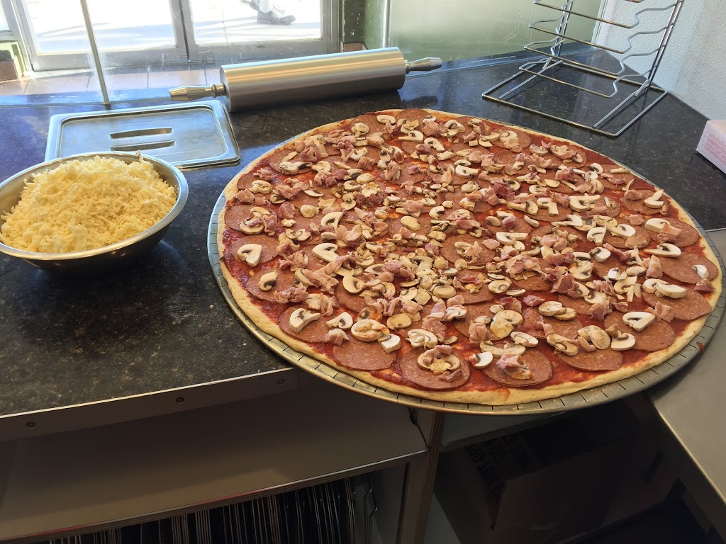 Santa Lucia Pizza | 2124B 22 St W, Saskatoon, SK S7M 0V3, Canada | Phone: (306) 978-6666