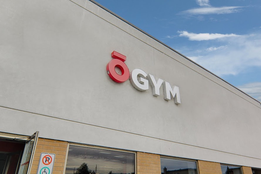 CRUNCH LACHINE | 2972 Rue Remembrance, Lachine, QC H8S 1X8, Canada | Phone: (514) 634-6498
