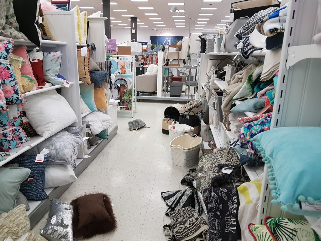 Marshalls | 145 E Hills Blvd SE, Calgary, AB T2A 4X7, Canada | Phone: (403) 273-0248