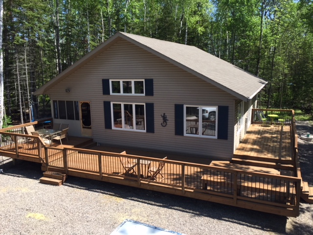 Boundary Fencing Co | 83 Rogan Dr, Winnipeg, MB R2Y 0Z6, Canada | Phone: (204) 896-5794