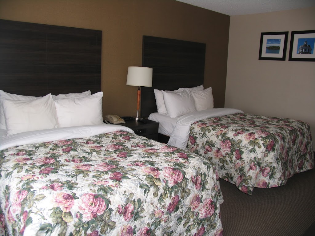 Maple Crest Inn | 1454 Princess St, Kingston, ON K7M 3E5, Canada | Phone: (613) 549-5550