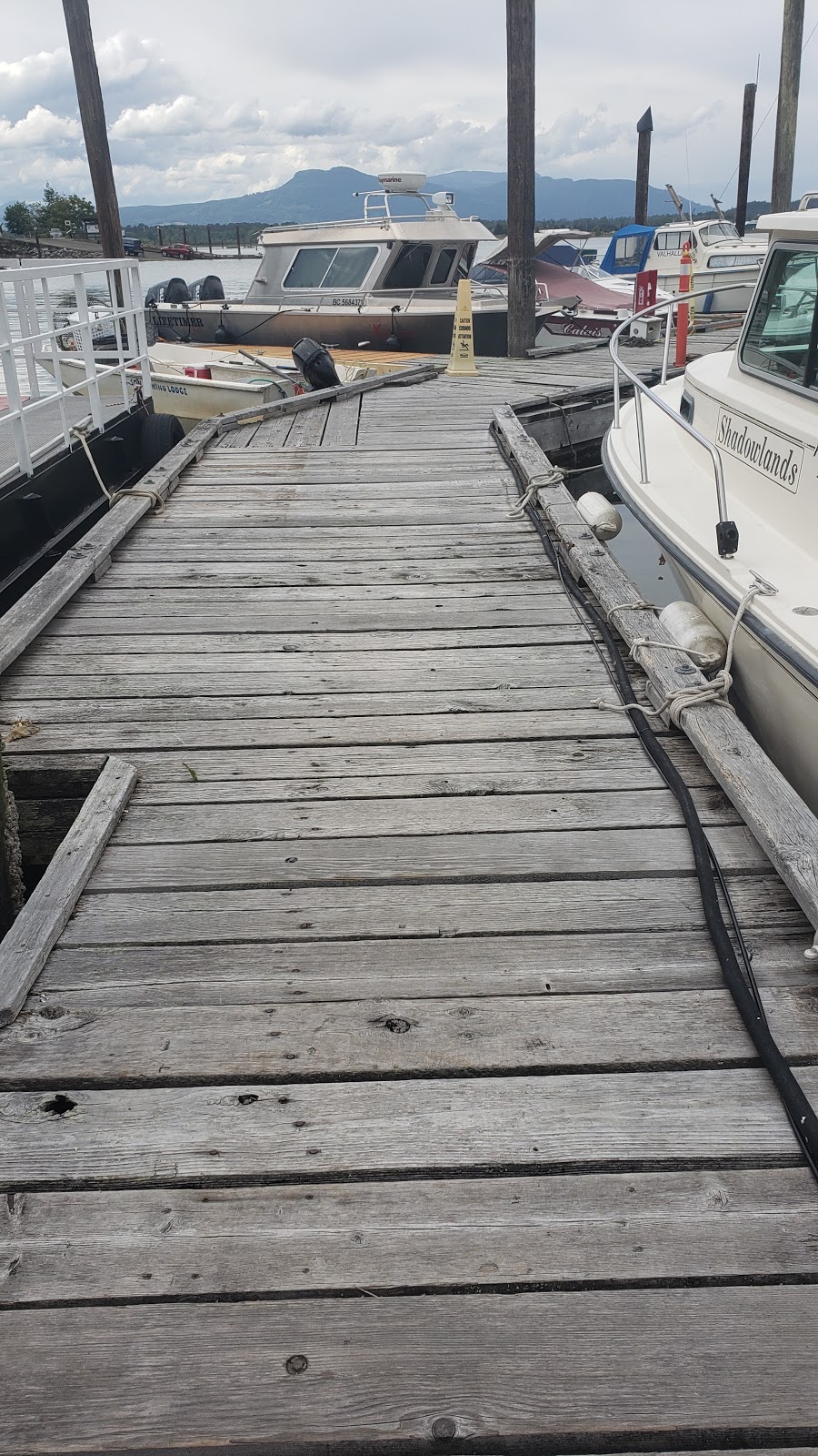 The Bluenose Marina | 1765 Cowichan Bay Rd, Cowichan Bay, BC V0R 1N1, Canada | Phone: (250) 748-2222